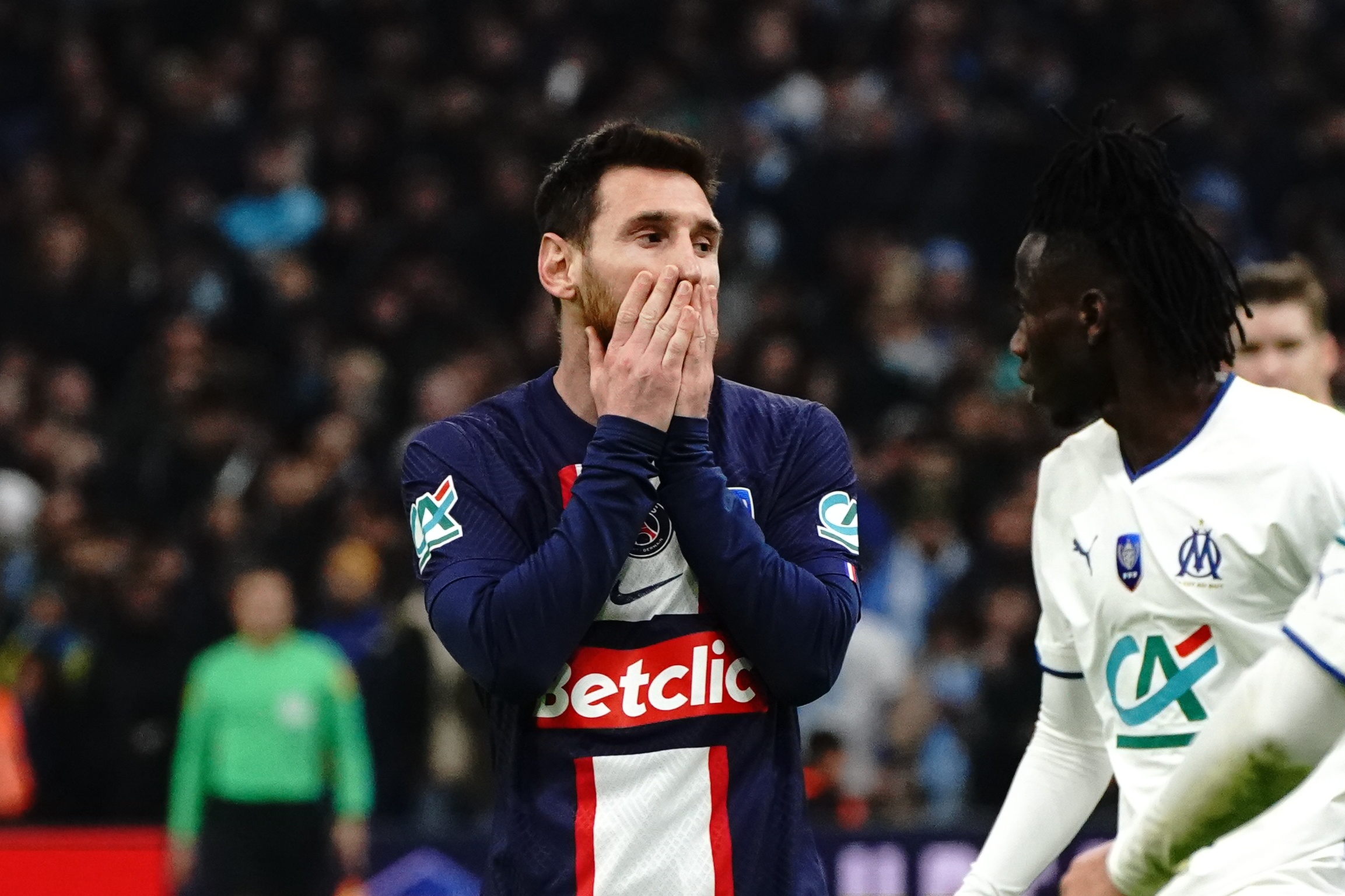 包含凯恩焦点对战，梅西与70激战TES分钟，比赛规则变更胜负难料！的词条