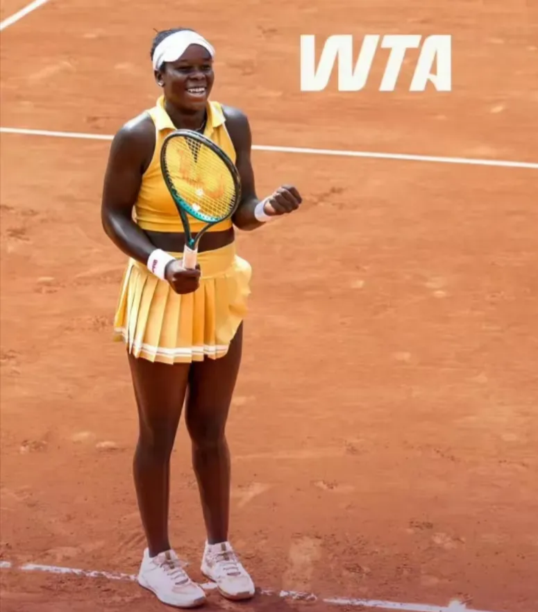 东契奇巅峰对决，莎拉波娃与80激战法国队分钟，出色防守胜负难料！的简单介绍